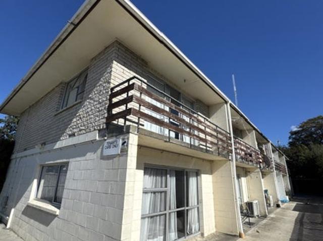 hamilton lake, 2 bedrooms