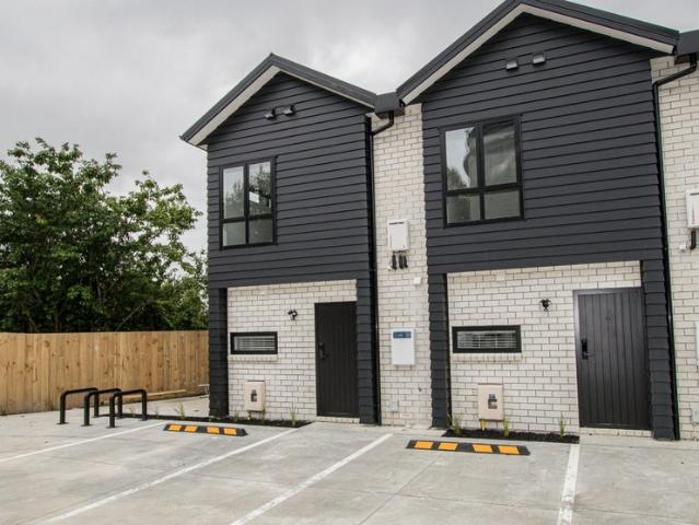 hamilton lake, 2 bedrooms