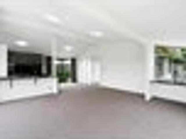 Hamilton Lake, 3 bedrooms, $650 pw