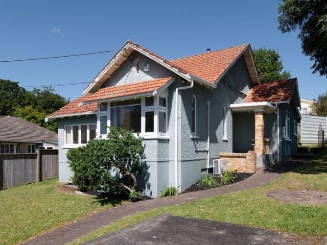 hamilton lake, 3 bedrooms