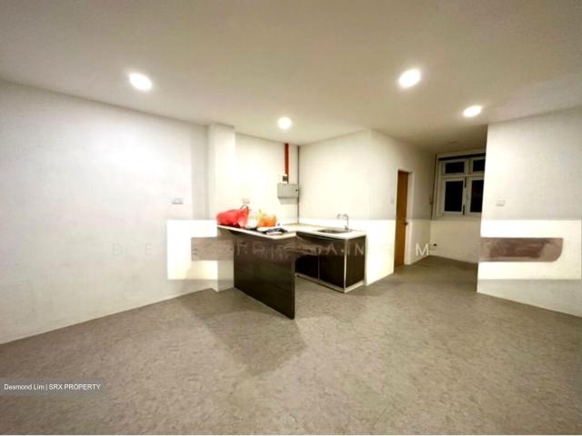 Hamilton Road D8, Apartment