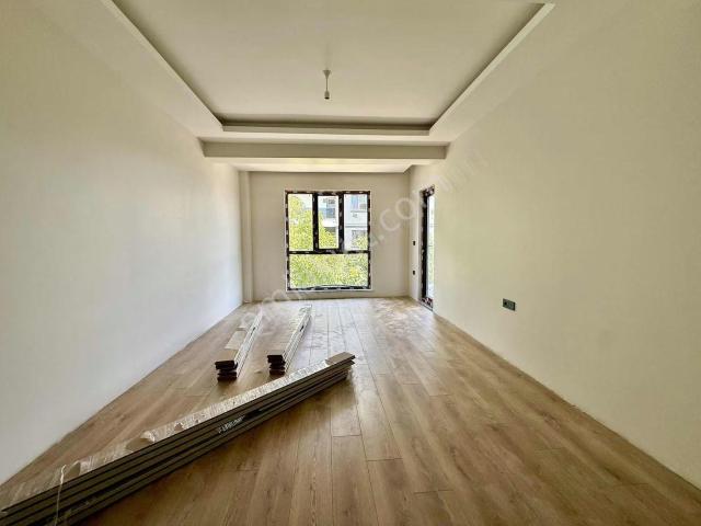 Hamitlerde Site İçi Satılık Sıfır Lüks Ferah 2+1 Daire