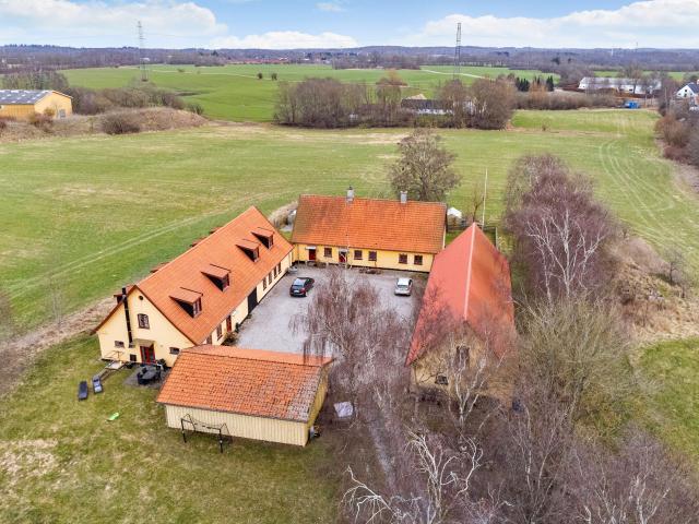 Hammersholt Byvej 25