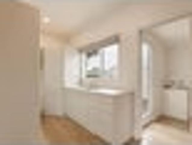 Hampstead, 3 bedrooms, $480 pw