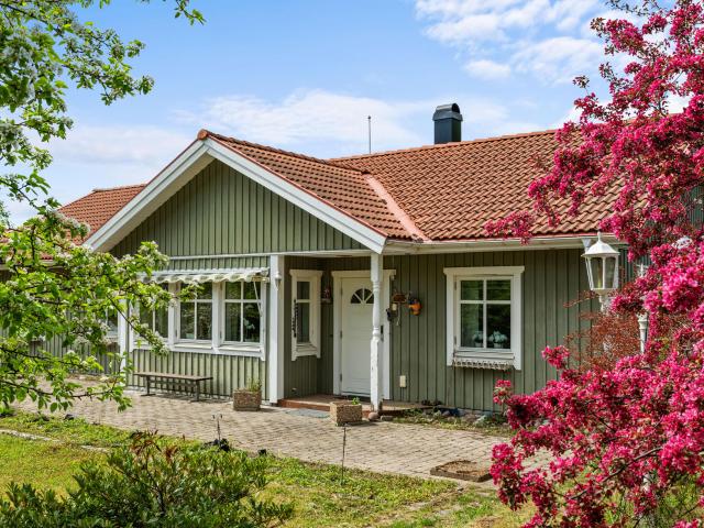 Hantverkarvägen 13
