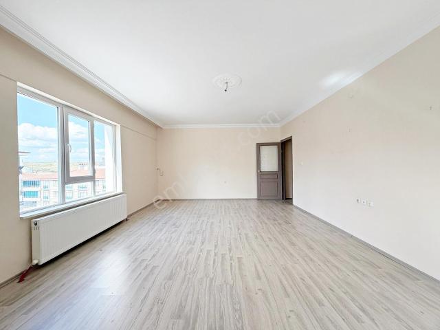 Han Gayrimenkulden Hisarda Asansörlü Arakat 3+1 Kiralık Daire