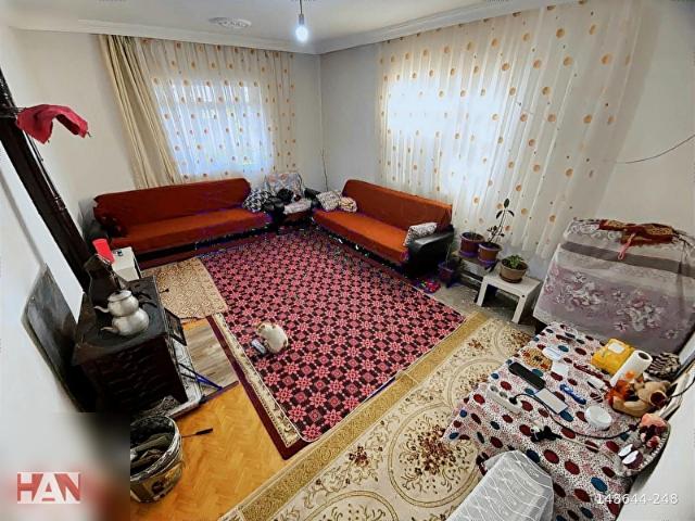 HAN EMLAK'TAN HAZIR GENİŞ YÜKSEK KAT DAİRE GETİRİLİ 2+1 MÜSTAKİL
