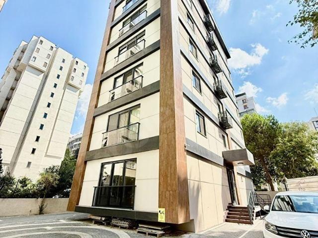HAN EMLAK'TAN ÖMERPAŞADA 3+1 GENİŞ M2 DE ULTRA LÜKS SIFIR BİNA!