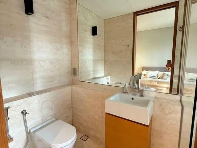 Hana D10, Condominium