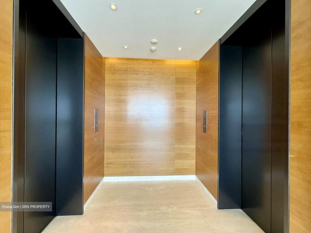 Hana D10, Condominium