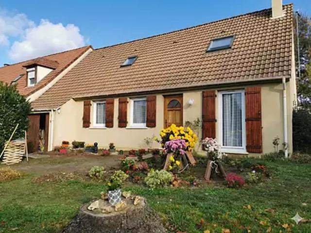 Hanches 28130 Achat / Vente maison 7 pièces t7 au dernier étage