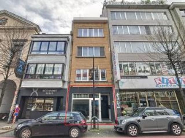 Handelsgelijkvloers te koop in Borgerhout