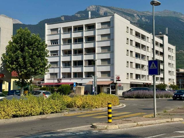 Handelsspielhalle, 100 m² großes Teehaus zu mieten in Conthey