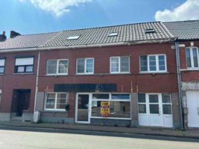 Handelspand met mogelijkheid tot ombouw woonst/appartement