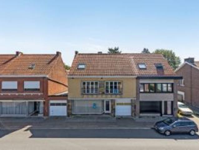 HANDELSPAND met WOONST te KNESSELARE
