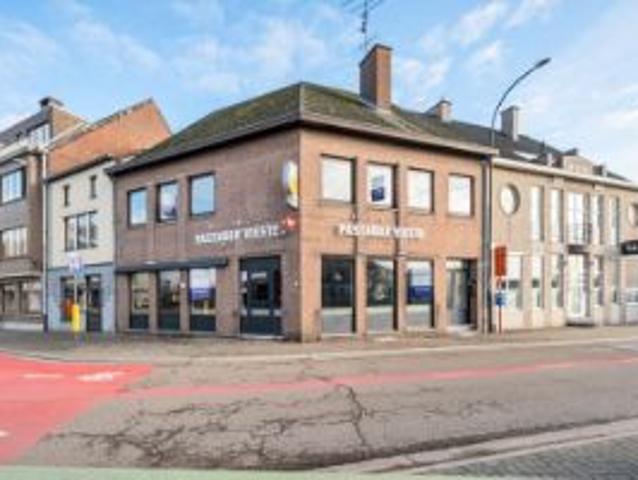 Handelspand met woonst, voormalige taverne Wimbledon te koop