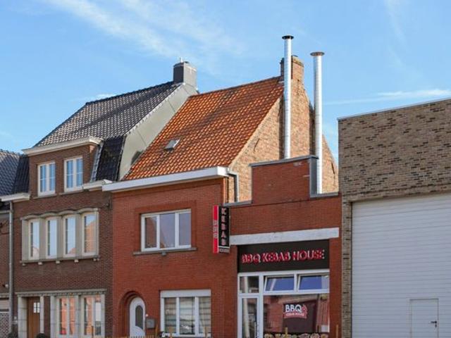 Handelsruimte in Beveren Leie