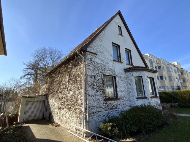 Handwerker gesucht für dieses Haus mit Potenzial in Innenstadtlage