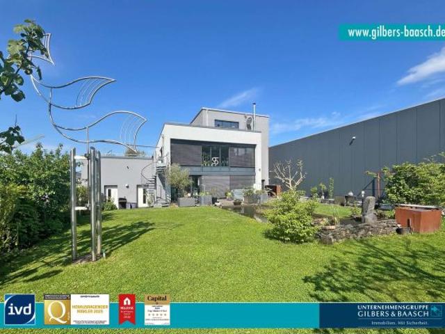 Handwerkerhof Schweich: Modernes Einfamilienhaus mit angeschlossener Lager /Produktionshalle