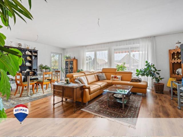 Handwerkertraum attraktive Wohnung mit großer Werkstatt und Terrasse!
