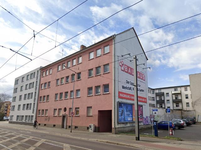 Handwerkertraum Mehrfamilienhaus mit Garagenhof