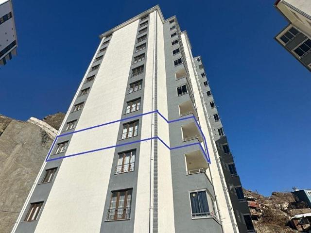 HANE GAYRİMENKULDEN GÜMÜŞ YILDIZ SİTESİNDE SATILIK 3+1 DAİRE