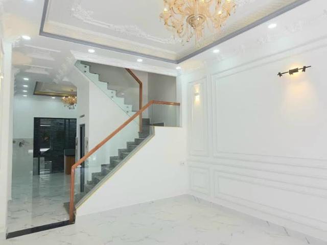 Hàng Bán Tết NHÀ MỚI PHẾT, Bán Nhà DT 5.5x17m2, 4 Tầng Chỉ 8. X Tỷ, Huỳnh Tấn Phát, TẶNG NỘI