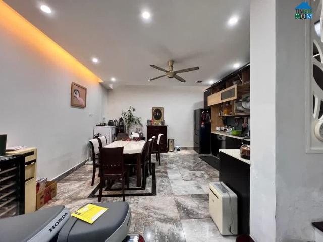 Hàng Hiếm! Bán Gấp Nhà Nguyễn Chí Thanh 38M2 5 Tầng 4.5m Mặt Tiền 13.4 Tỷ Vị Trí Cực