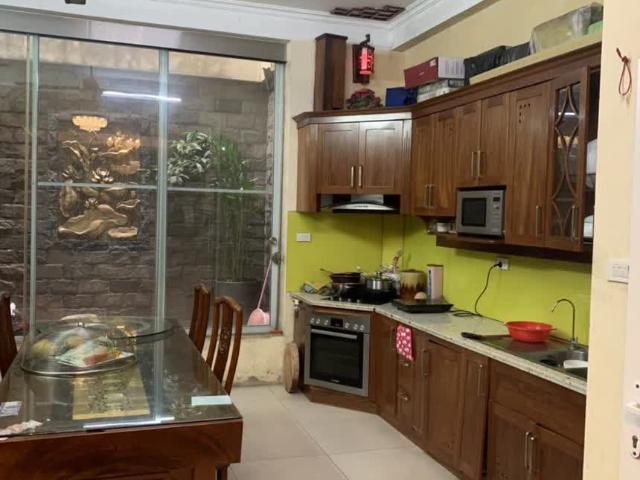 Hàng Hiếm. Lõi Thủ Đô Quận Ba Đình Trung Tâm Quận Cách Phố 25m. Tiện Ích Đỉnh