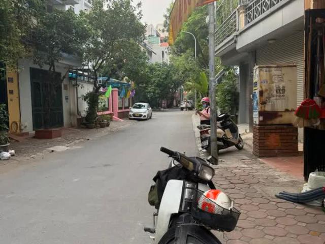 Hàng Hiếm Tại Văn Quán, 18 Tỷ Vnd, 64M2