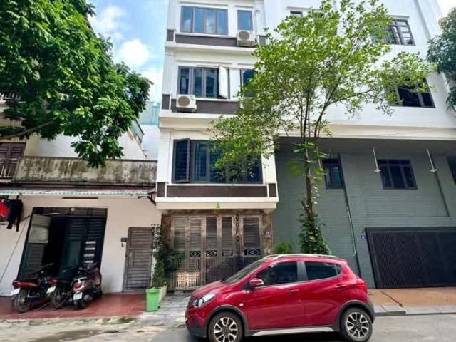 HÀNG XÓM TIMES CITY Phố Minh Khai 58m 5 Tầng Thang máy Ớ Sướng. DT Ngon! Chỉ hơn 14 tỷ