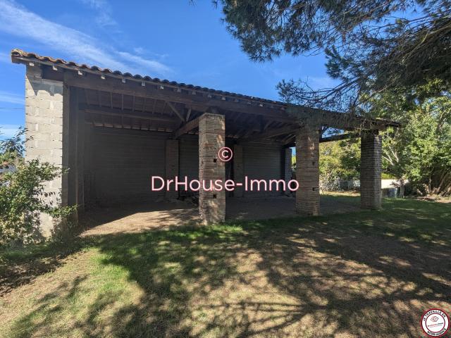 Hangar 107 M² Terrain de 504 m² 31380 Villariès