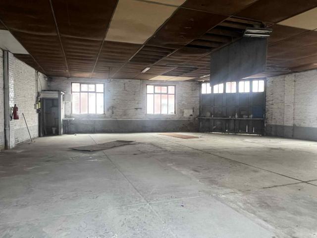Hangar à vendre