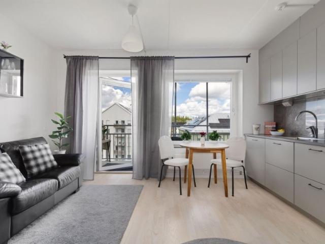 Haninge 1rok tillsv 9.000kr/mån