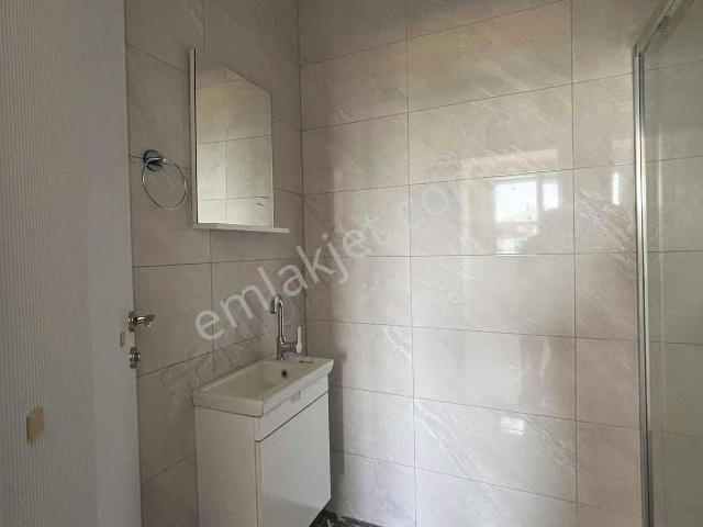 Hanlı Merkez Mah.desıfır 3+1 | Ebeveyn Banyolu | Büyük Balkonlu