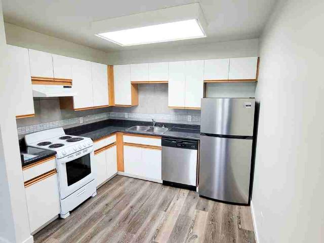 Hanna Estates 2 Bedroom Apartment for Rent at 32120 Peardonville Rd, Abbotsford, BC V2T 6P1 South Clearbrook
