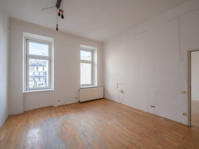 Hannovermarkt* Sanierungsbedürftige 3 Zimmer Altbauwohnung Airbnb/Kurzzeitvermietung Zustimmung aller Eigentümer vorhanden