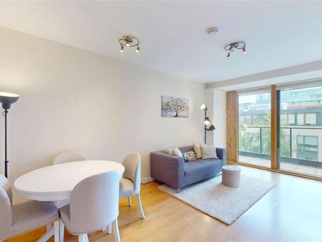 Hanover Dock, Block C, Grand Canal Dk, Dublin 2