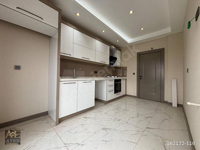 HABİBLERDE SATILIK 3+1 LÜKS DAİRE 135m ASANSÖRLÜ SIFIR BİNA KREDİYE UYGUN