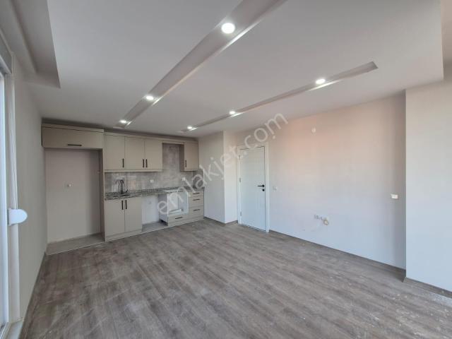 Habipler'de Kepez Devl Hast 800m Ebeveyn Banyo Havuzlu 2+1 Daire