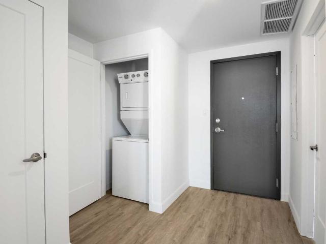 Habitation St Laurent 2 2 Bedroom Apartment for Rent at 8125 Boul Du Saint Laurent, Brossard, QC J4X 0C3 Secteur S