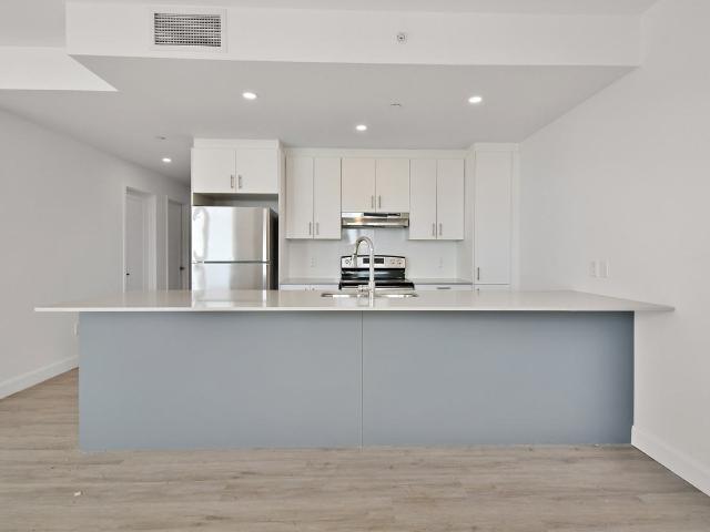 Habitation St Laurent 2 2 Bedroom Apartment for Rent at 8125 Boul Du Saint Laurent, Brossard, QC J4X 0C3 Secteur S
