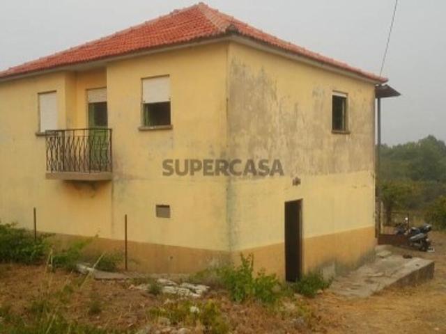 Habitação T3 em Cabaços de 110,00 m²