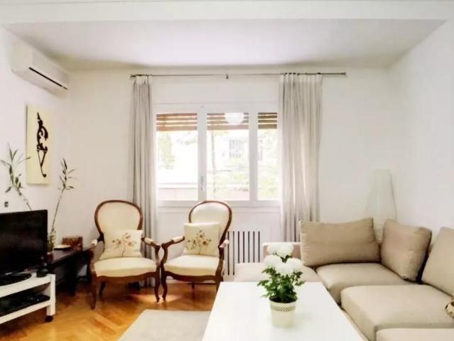 Habitación Madrid Bernabéu Hispanoamérica 600€ MES Ref. RYN HACJ3
