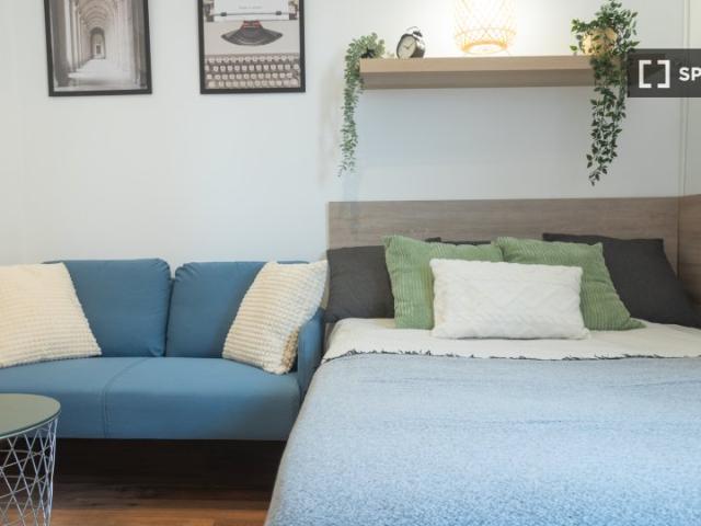 Habitación en piso compartido en alquiler en Gaztambide, Madrid