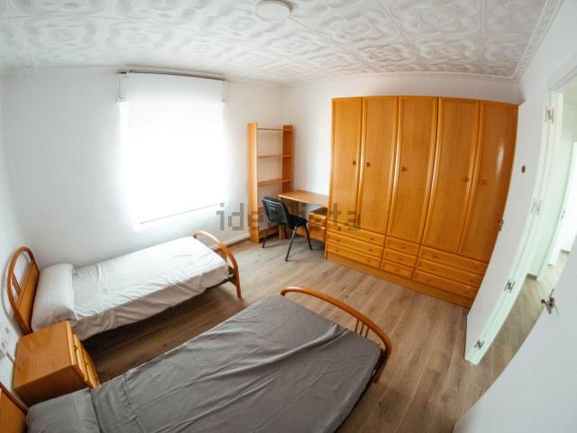 Habitación, Orihuela