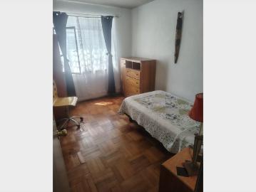 Habitación amplia y amueblada en Barrio Brasil