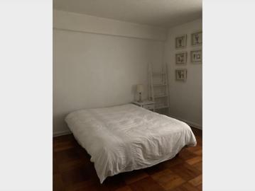 Habitación amplia y segura leer características
