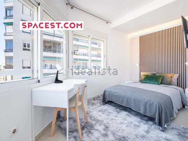 Habitación, Benalúa, Alicante / Alacant