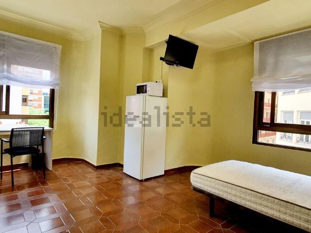 Habitación, Casco Histórico, Castellón de la Plana / Castello de la Plana
